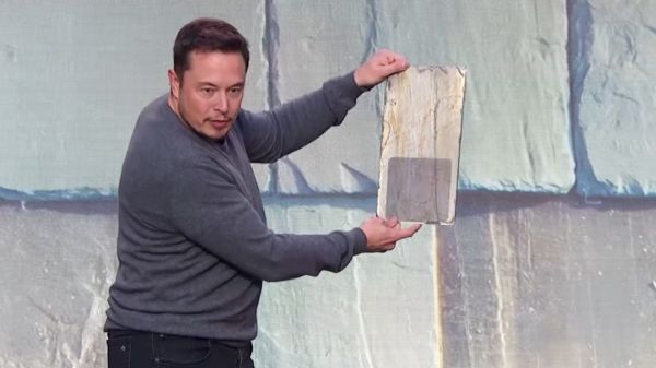 Elon Musk - Solar Roof Tiles Demo